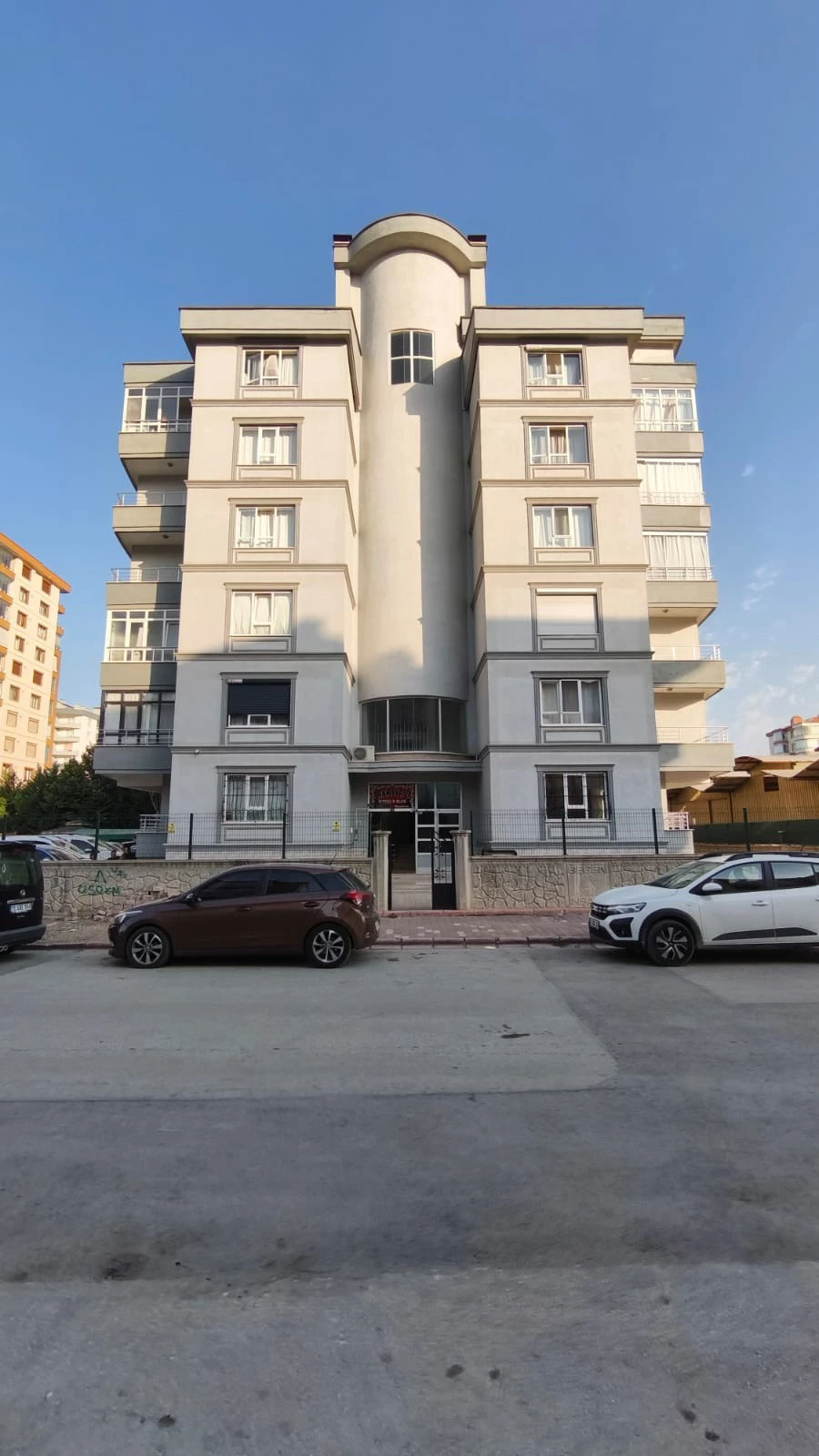 KONYA KARATAY MENEGENE MAHALLESİ 3+1 KİRALIK DAİRE!